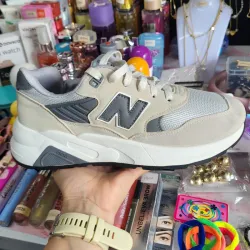 New balance clásica
