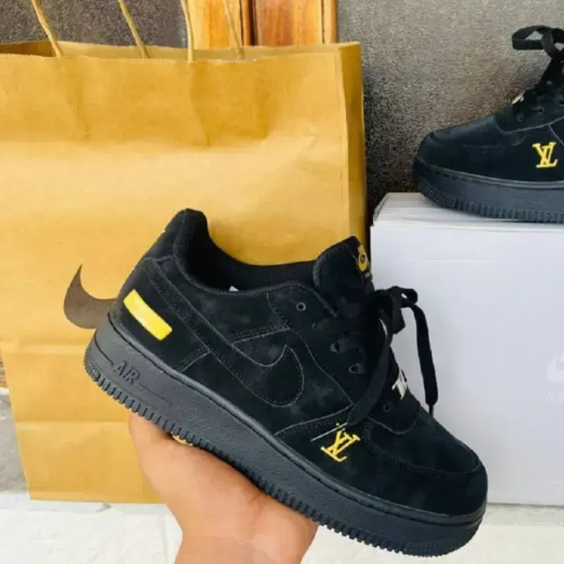 Nike 