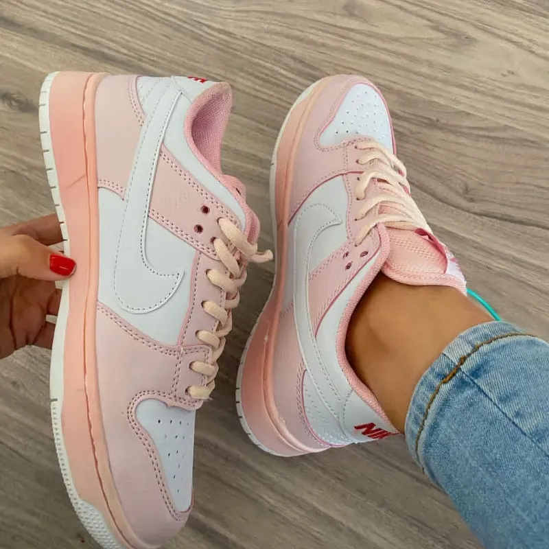 Nike rosada