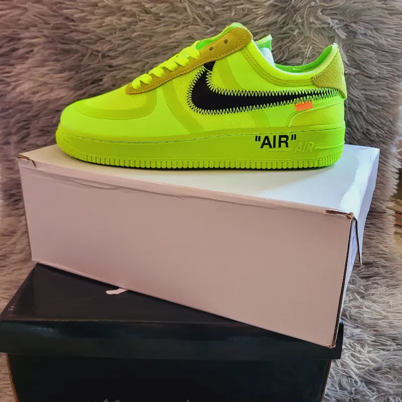 Nike
