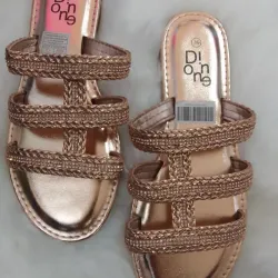 Sandalias doradas