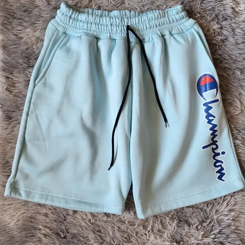 Short champion