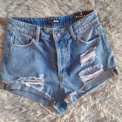 Short de mezclilla 