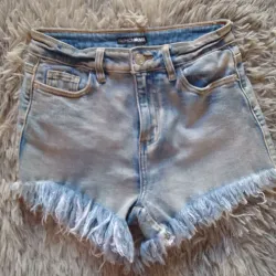 Short de mezclilla 