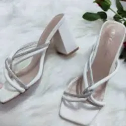 Tacón beige