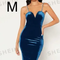 Vestido azul aterciopelado