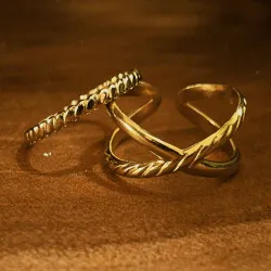 Anillos dorados, simple + cruzado