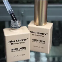 Base rubber transparente Miss cherry