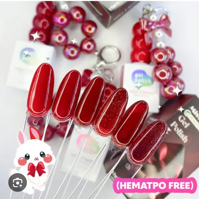 Esmaltes Miss cherry con llavero