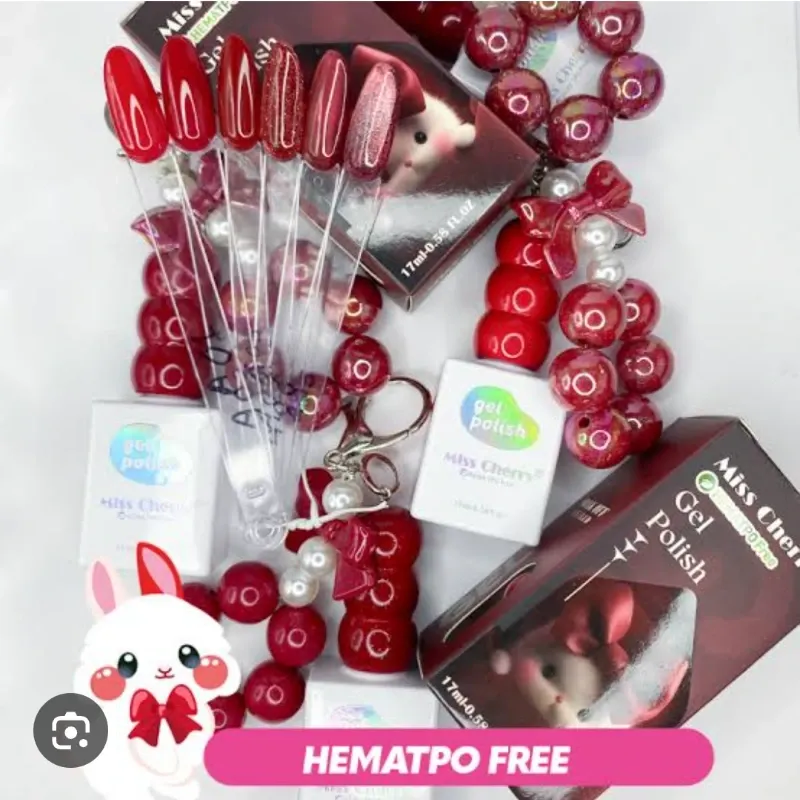 Esmaltes Miss cherry con llavero