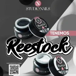 Plastingel Studio nails (blanco y negro)