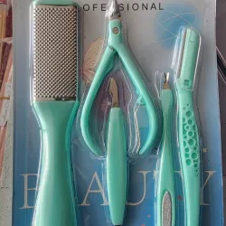 Set de manicuri