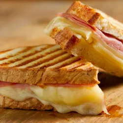 Sandwhich de Jamon y Queso