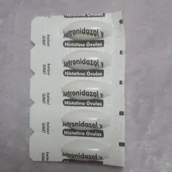 Metronidazol con nistatina
