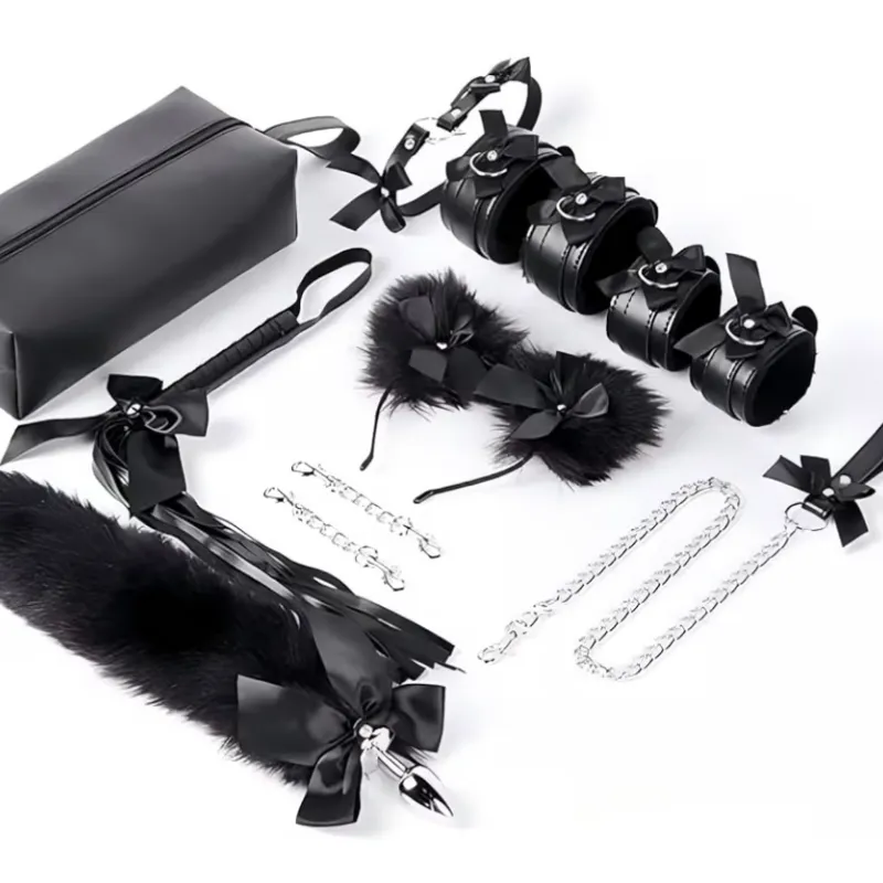 Kit BDSM Negro con Lazos