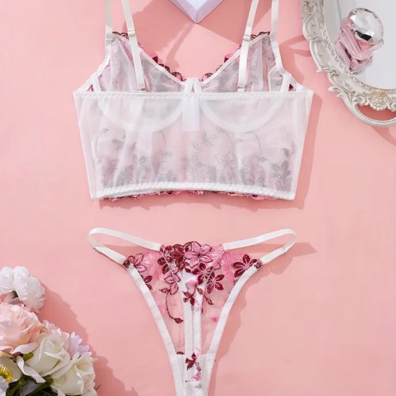 Lencería Femenina #23