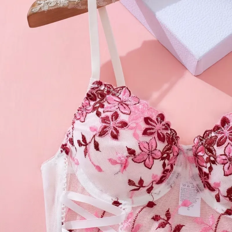 Lencería Femenina #23