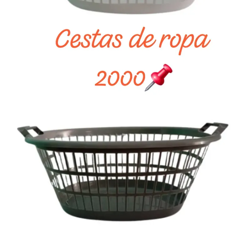 cesta de ropa color verde azul