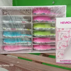 Cepillo capilar mediano 