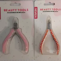 Cortacutículas de uñas