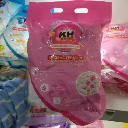Detergente en polvo de la marca KH Home de 500 gr