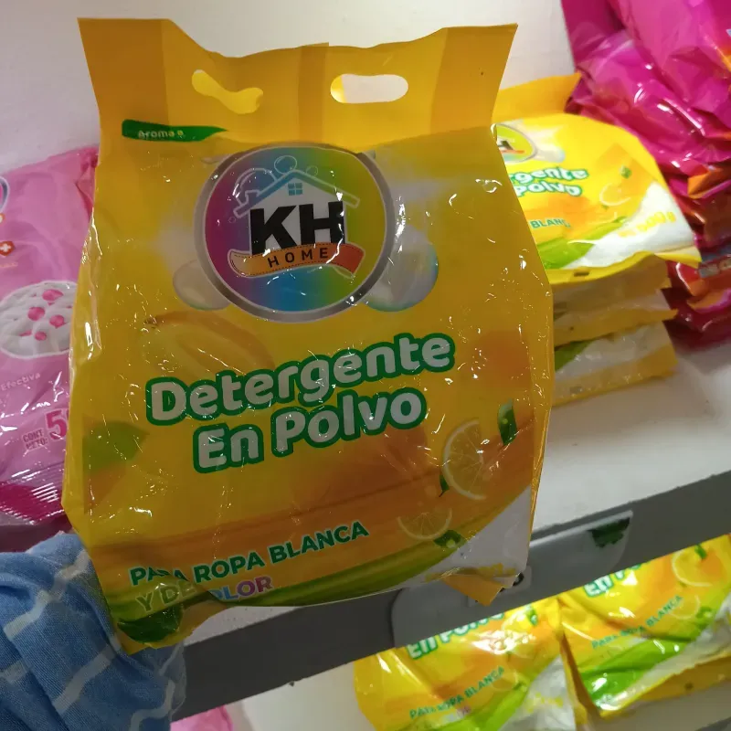 Detergente en polvo KH Home de 500 gramos.