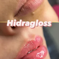 HIDRA-GLOSS: HIDRATACIÓN PROFUNDA DE LABIOS