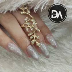 Esmalte semipermanente ojos de gato 