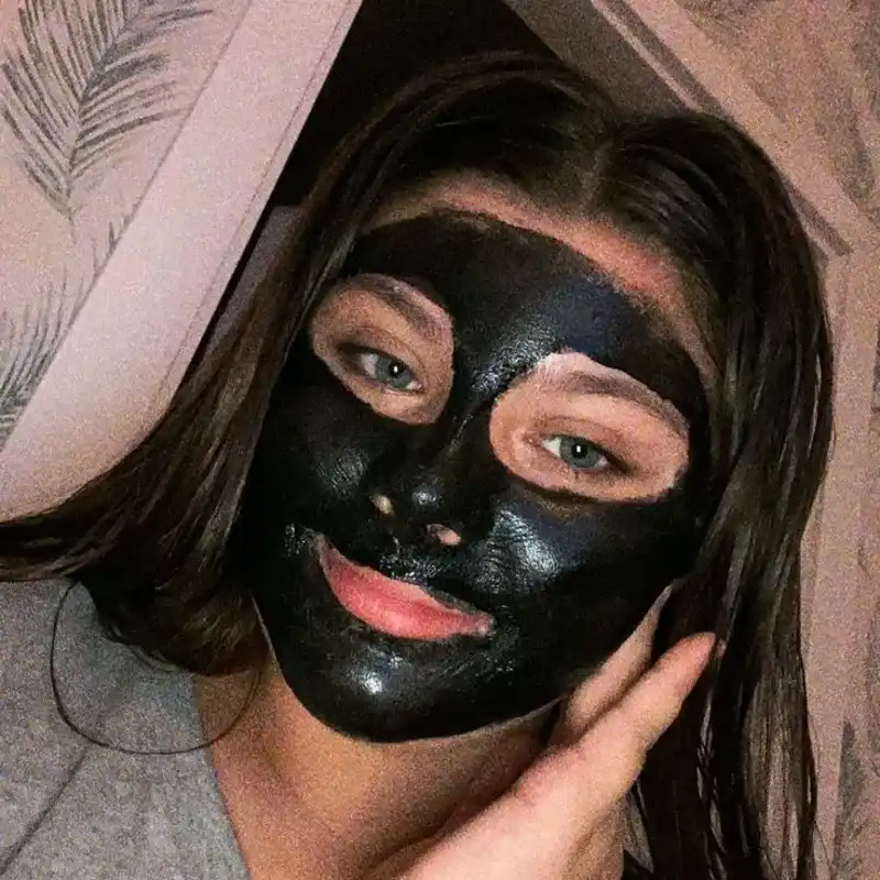 Mascarilla negra 