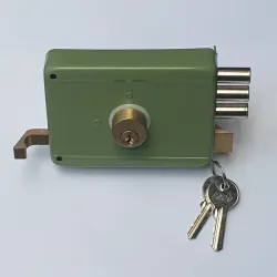 Llavin de 3 pasos para puerta calle