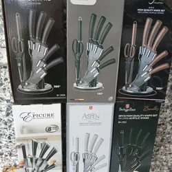 Juego de Cuchillos con su Base 