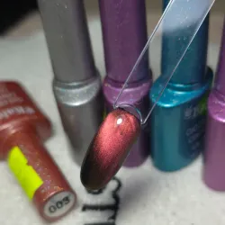 Esmalte Ojo de Gato Centello #3 Kalanzi