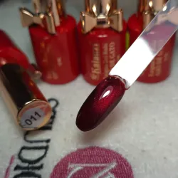 Esmalte Ojo de Gato Rojo #11 Kalanzi