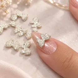 Joyas y Decoraciones para Uñas