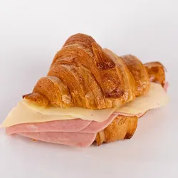 Croissant relleno con Jamón Vicking y Queso Gouda