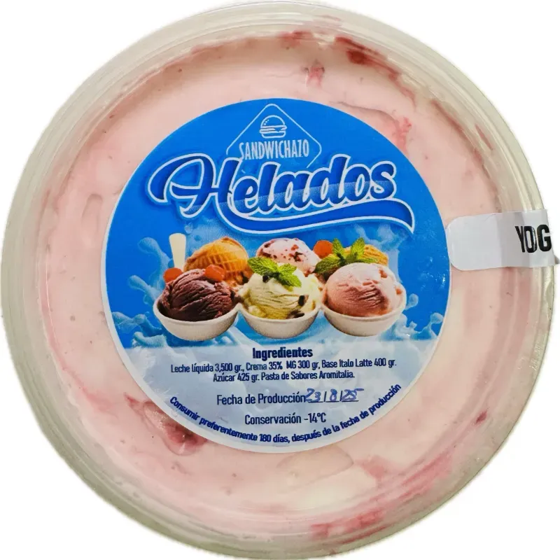 Helado Italiano Yogurt con Variegato de fresa