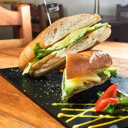 Sandwich Baguette de Quesos