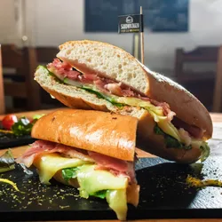 Sandwich Torpedo Serrano