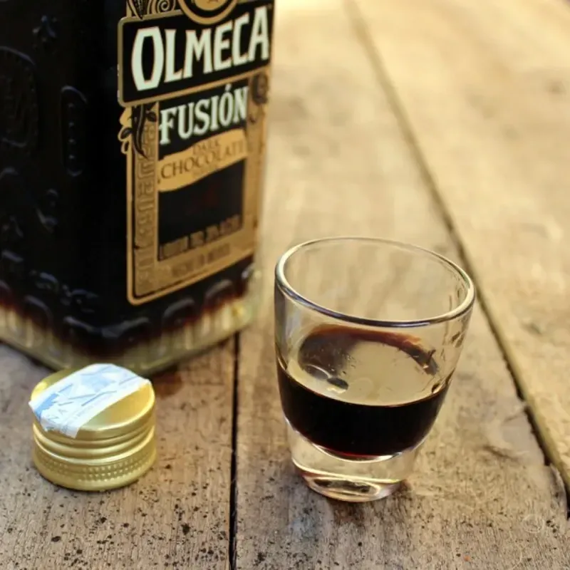 Tequila Olmeca Chocolate Trago