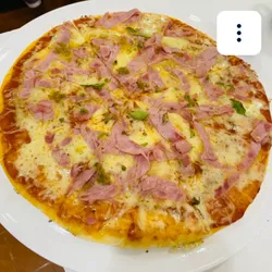 Pizza de Jamón y Queso 