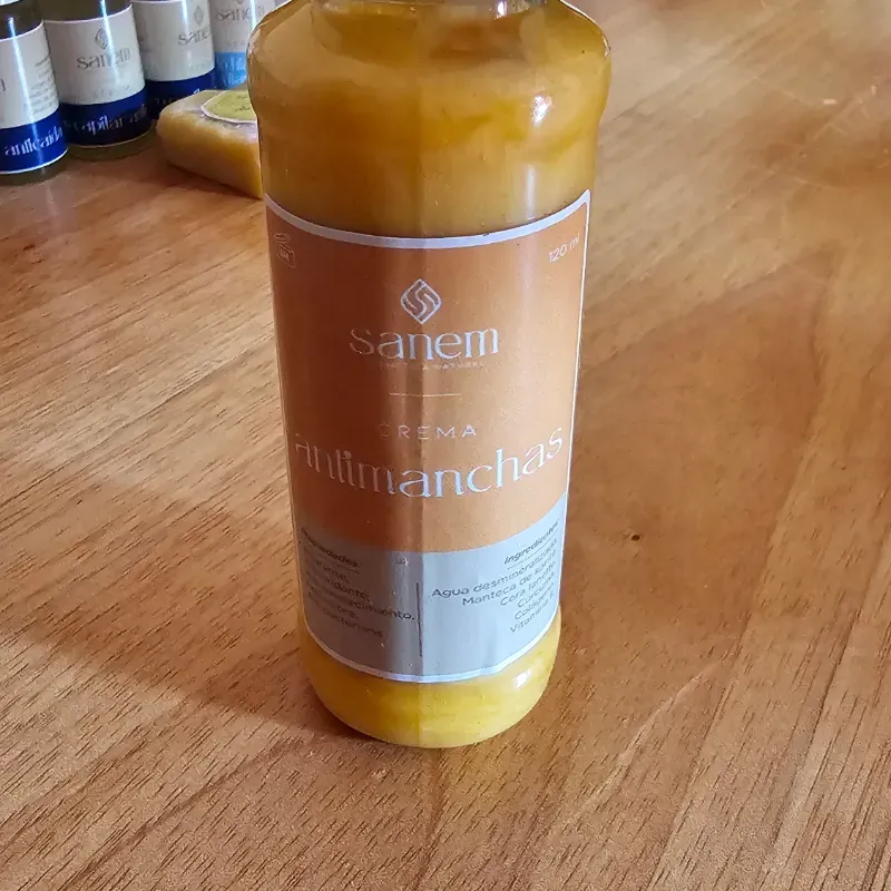 Crema antimanchas de cúrcuma y colágeno 