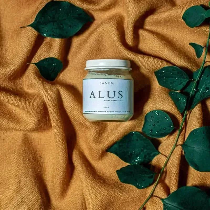 Crema humectante de manzanilla y aloe vera ( Alus )