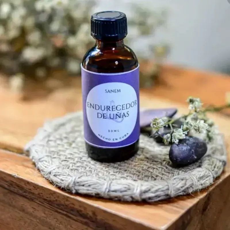 Endurecedor de uñas 
