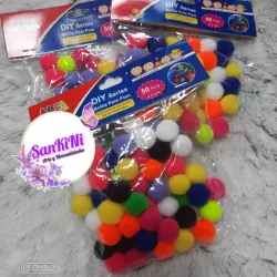 pompones...2cm