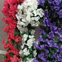 Pucha de flores colgantes
