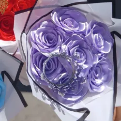 Ramo de Rosas 🌹 Eternas malva