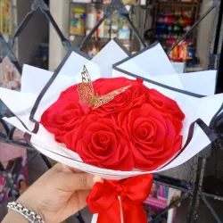 Ramo de Rosas eternas rojo