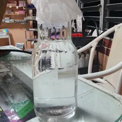 Botellita de acetona