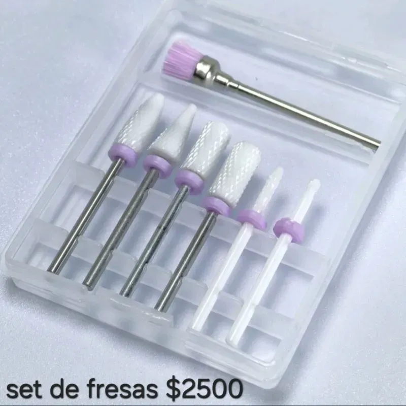 Caja de fresas de cerámica 