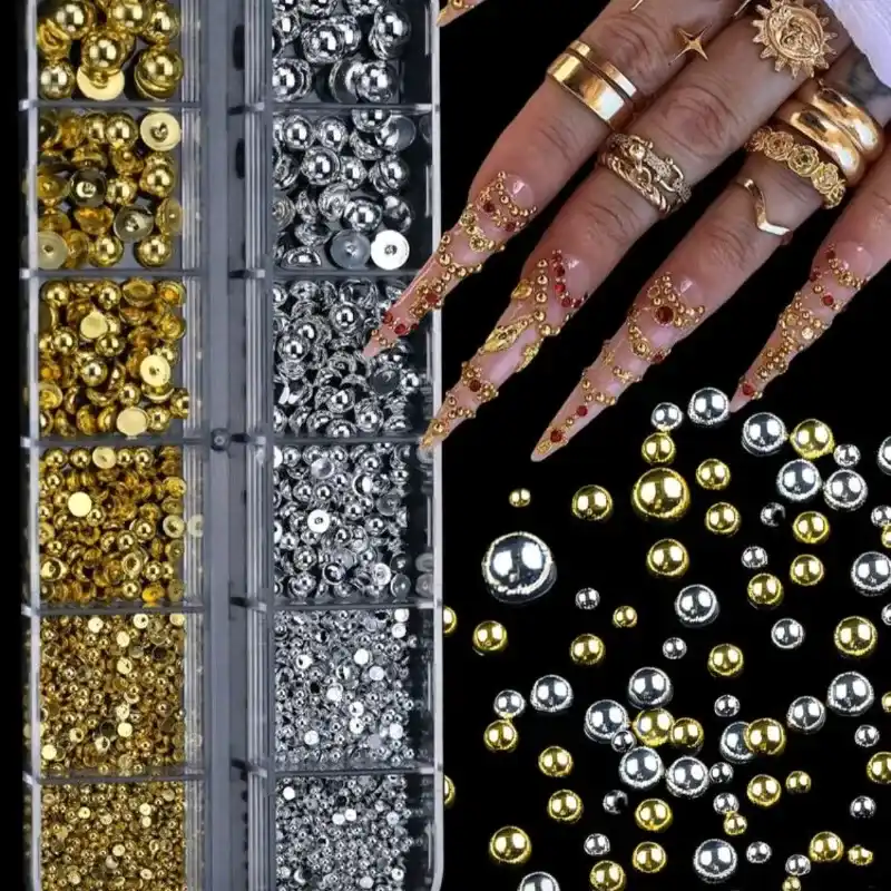 Caja de medias perlas doradas y plateadas